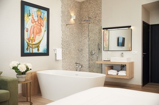 Penthouse bathroom